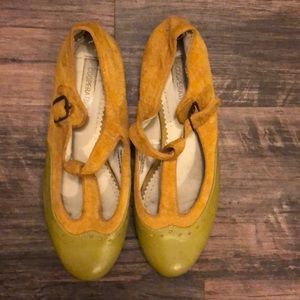 Urban Outfitters Oxford shoes